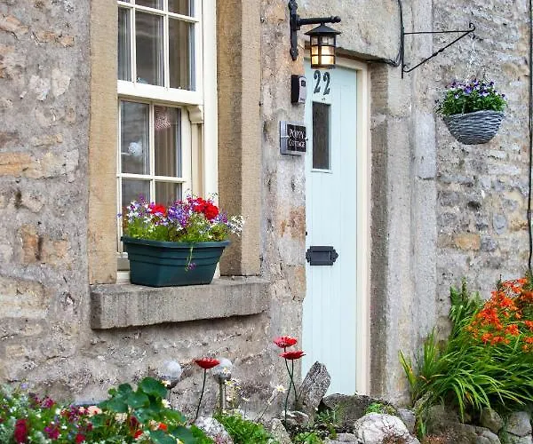 Holiday home Poppy Grassington